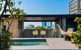 蓝色小屋男同志豪华旅馆